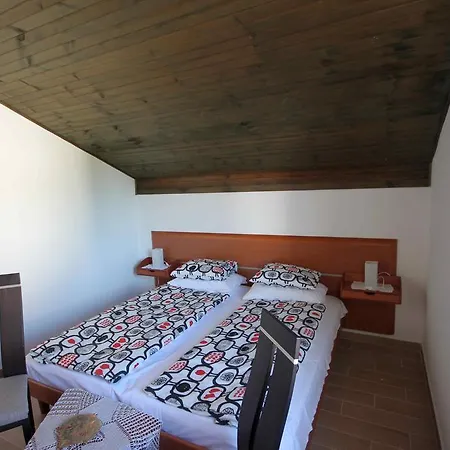 Zuppy Apartment *